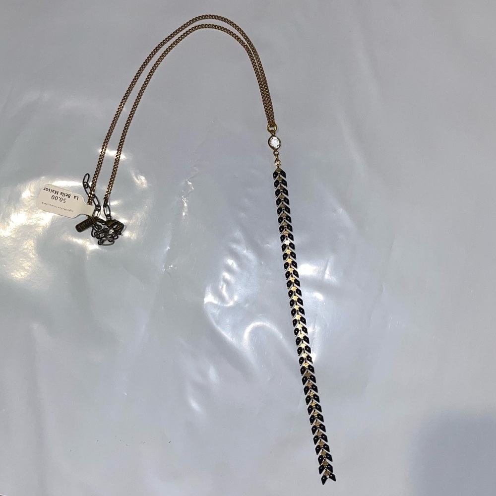 Necklace NWT